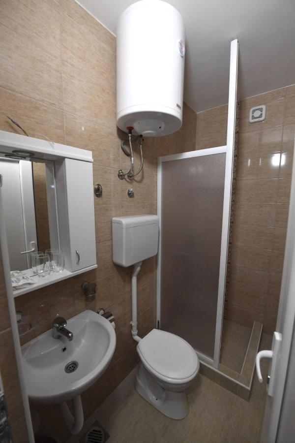 Olimp Motel Kraljevo Bagian luar foto