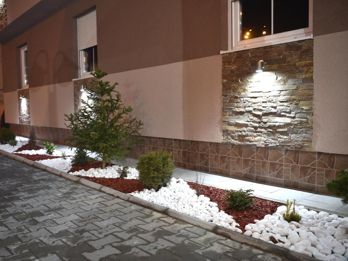 Olimp Motel Kraljevo Bagian luar foto